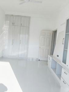Bedroom Image of 1742 Sq.ft 3 BHK Villa for rent in Paramount Golfforeste Villas, Surajpur Greater Noida for Rs. 25000