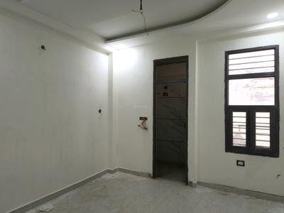 Bedroom Image of 1600 Sq.ft 4 BHK Apartment / Flat for sale in Govindpuram Ghaziabad for Rs. 6865000