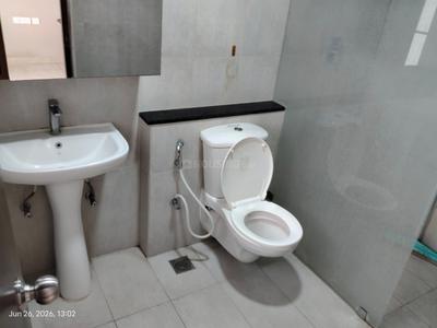 Image of 2000 Sq.ft 4 BHK Apartment / Flat for rent in Prestige Falcon City, Konanakunte, Bengaluru for Rs. 100000