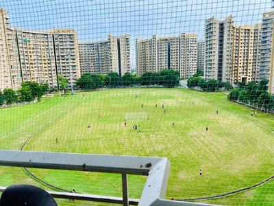 Image of 2280 Sq.ft 3 BHK Apartment / Flat for rent in Adani The Meadows, Shantigram, Ahmedabad for Rs. 35000
