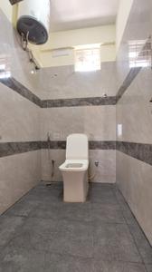 Bathroom Image of 900 Sq.ft 2 BHK Builder Floor for rent in Koramangala Bengaluru for Rs. 40000