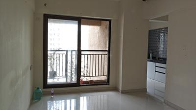 Living Room Image of 780 Sq.ft 2 BHK Apartment / Flat for sale in Raunak City, Kalyan West Kalyan for Rs. 6500000