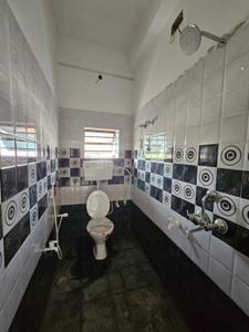 Bathroom Image of 1000 Sq.ft 2 BHK Builder Floor for rent in Chas Bokaro for Rs. 8000
