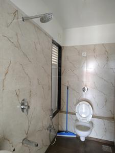 Common Bathroom Image of 500 Sq.ft 1 BHK Apartment / Flat for rent in KIPL Morya, Kasarvadavali Thane for Rs. 17255