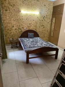 Bedroom Image of 2000 Sq.ft 3 BHK Apartment / Flat for rent in CGHS NPSC Apartment, Sector 2 Dwarka New Delhi for Rs. 58000