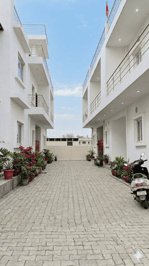 Budhdha Nagar colony Sarnath Main Image 1