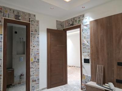 Bedroom Image of 1800 Sq.ft 3 BHK Builder Floor for sale in Paschim Vihar New Delhi for Rs. 37500000