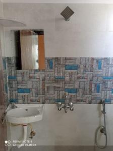 Bathroom Image of 1600 Sq.ft 3 BHK Builder Floor for rent in Murad Nagar Hyderabad for Rs. 24000
