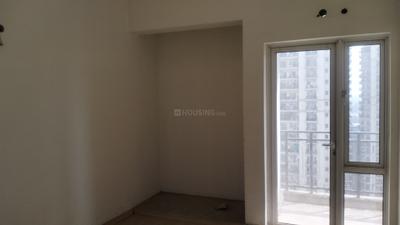 Bedroom Image of 1565 Sq.ft 3 BHK Apartment / Flat for sale in DLF Capital Greens, Karampura New Delhi for Rs. 27000000