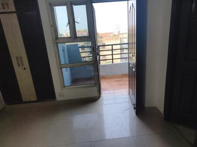Bedroom Image of 1000 Sq.ft 2 BHK Apartment / Flat for rent in Supertech Icon, Indirapuram Ghaziabad for Rs. 23000