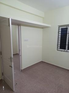 Bedroom Image of 750 Sq.ft 2 BHK Builder Floor for rent in Kelambakkam Chennai for Rs. 12500
