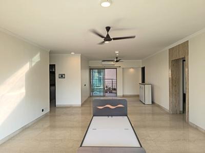 Living Room Image of 2800 Sq.ft 4 BHK Apartment / Flat for sale in Santacruz West Mumbai for Rs. 115000000