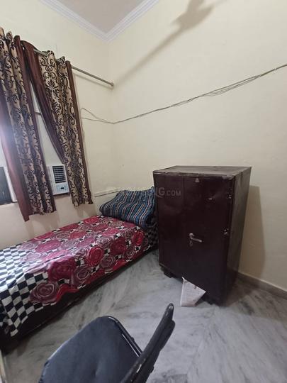 Police Lines, GTB Nagar Bedroom 1