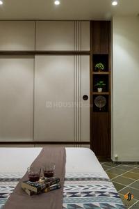 Bedroom Image of 2000 Sq.ft 2 BHK Apartment / Flat for rent in Rashmi Green Iris, Ghatlodiya Ahmedabad for Rs. 16500