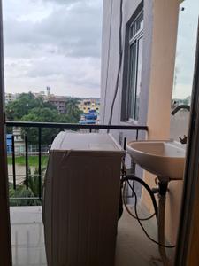 Balcony Image of 1950 Sq.ft 4 BHK Apartment / Flat for rent in Chinar Park Kolkata for Rs. 40000