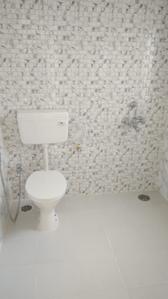 Bathroom Image of 2152 Sq.ft 3 BHK Apartment / Flat for sale in Gomti Nagar Lucknow for Rs. 10000000