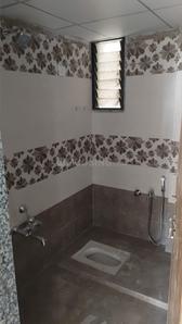 Bathroom Image of 1485 Sq.ft 3 BHK Apartment / Flat for sale in Siddharth Heights, Vavol Gandhinagar for Rs. 6000000