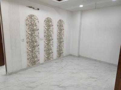 Living Room Image of 1500 Sq.ft 3 BHK Apartment / Flat for sale in Sector 72 Noida for Rs. 5180000