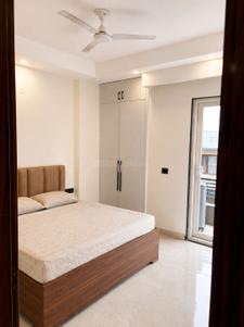 Bedroom Image of 1300 Sq.ft 2 BHK Builder Floor for rent in Sector 42 Gurgaon for Rs. 61000