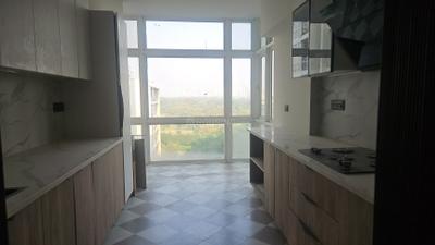 Kitchen Image of 1850 Sq.ft 3 BHK Apartment / Flat for sale in Jaypee Pavilion Court Royale, Sector 128 Noida for Rs. 23000000