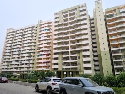 Building Image of 1400 Sq.ft 2 BHK Apartment / Flat for rent in Bakkarwala New Delhi for Rs. 25000