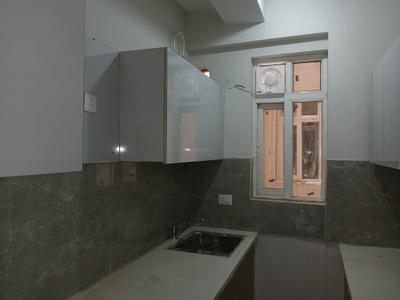 Kitchen Image of 1440 Sq.ft 3 BHK Builder Floor for rent in Signature Global City 37D 1, Sector 37D Gurgaon for Rs. 31600