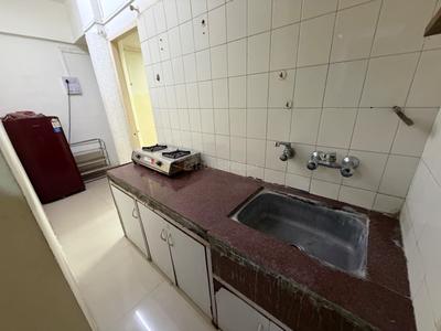 Kitchen Image of 450 Sq.ft 1 BHK Apartment / Flat for rent in Shivaji Nagar Pune for Rs. 25000