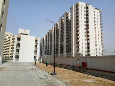 Image of 648 Sq.ft 2 BHK Apartment / Flat for sale in Signature Global Solera, Sector 107, Gurgaon for Rs. 5500000