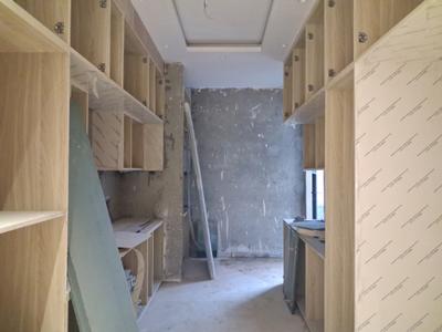 Kitchen Image of 1800 Sq.ft 3 BHK Builder Floor for sale in Paschim Vihar New Delhi for Rs. 36500000