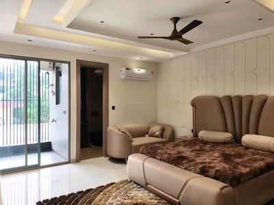 Bedroom Image of 2700 Sq.ft 4 BHK Builder Floor for sale in SS Mayfield Garden, Mayfield Garden Gurgaon for Rs. 37000000
