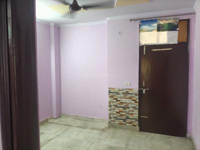 Bedroom Image of 600 Sq.ft 2 BHK Builder Floor for rent in Preet Vihar New Delhi for Rs. 14000