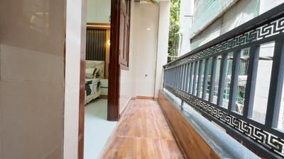 Balcony Image of 650 Sq.ft 2 BHK Builder Floor for sale in Sector 14 Dwarka New Delhi for Rs. 4800000