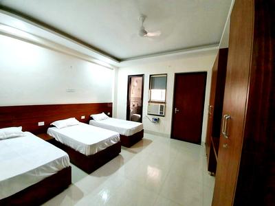 Hall Image of Cloud Nine Rooms in Sector 48, Gurgaon