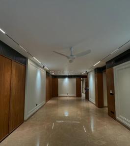 Image of 2700 Sq.ft 4 BHK Builder Floor for sale in Panchsheel Park, New Delhi for Rs. 110000000