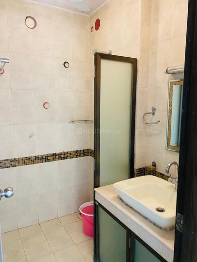 Oberoi Woods Bathroom 1