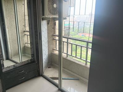 Balcony Image of 646 Sq.ft 1 BHK Apartment / Flat for sale in Squarefeet Metropolis Aquaris, Kasarvadavali Thane for Rs. 6299999