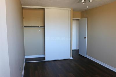 Bedroom Image of 800 Sq.ft 2 BHK Apartment / Flat for sale in Zee Sargam, Vile Parle East Mumbai for Rs. 32000000