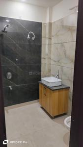 Bathroom Image of 1605 Sq.ft 4 BHK Apartment / Flat for sale in Saraswati Lok Meerut for Rs. 6000000