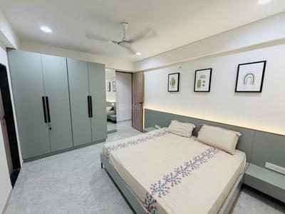 Bedroom Image of 2250 Sq.ft 3 BHK Apartment / Flat for rent in Shubh Saral Skyline, Kudasan Gandhinagar for Rs. 55000
