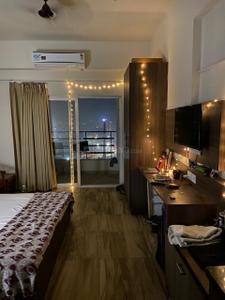 Bedroom Image of 435 Sq.ft 1 RK Studio for rent in Paramount Golfforeste Oak &amp; Pine, Surajpur Greater Noida for Rs. 15000