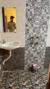 Bathroom Image of 900 Sq.ft 1 BHK Independent House for rent in Narendra Nagar Nagpur for Rs. 12500
