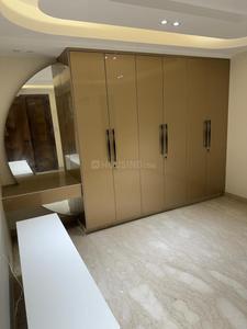 Bedroom Image of 2970 Sq.ft 4 BHK Builder Floor for sale in Janakpuri New Delhi for Rs. 70000000