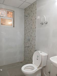 Common Bathroom Image of 1440 Sq.ft 3 BHK Builder Floor for rent in Signature Global City 37D 1, Sector 37D Gurgaon for Rs. 32001