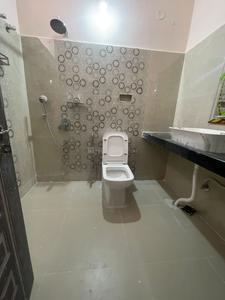Bathroom Image of 4000 Sq.ft 5 BHK Independent House for rent in Jubilee Hills Hyderabad for Rs. 150000