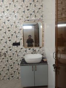Bathroom Image of 15000 Sq.ft 7 BHK Villa for sale in Sector 47 Noida for Rs. 160000000