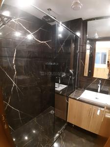 Bathroom Image of 4500 Sq.ft 4 BHK Builder Floor for sale in Safdarjung Enclave New Delhi for Rs. 155000000