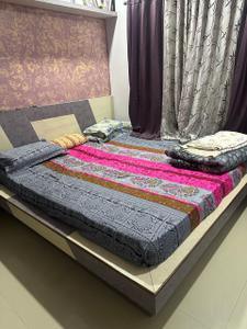 Bedroom Image of 2250 Sq.ft 3 BHK Apartment / Flat for rent in Bodakdev Ahmedabad for Rs. 55000
