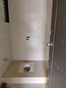 Common Bathroom Image of 1000 Sq.ft 2 BHK Apartment / Flat for sale in Horizon The Signature, Ulwe Navi Mumbai for Rs. 8650000