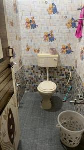 Bathroom Image of 1350 Sq.ft 3 BHK Duplex for sale in New Vellanur Chennai for Rs. 6200000