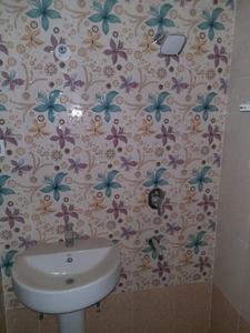 Bathroom Image of 1002 Sq.ft 2 BHK Apartment / Flat for sale in Vrindavan Yojana Lucknow for Rs. 5700000